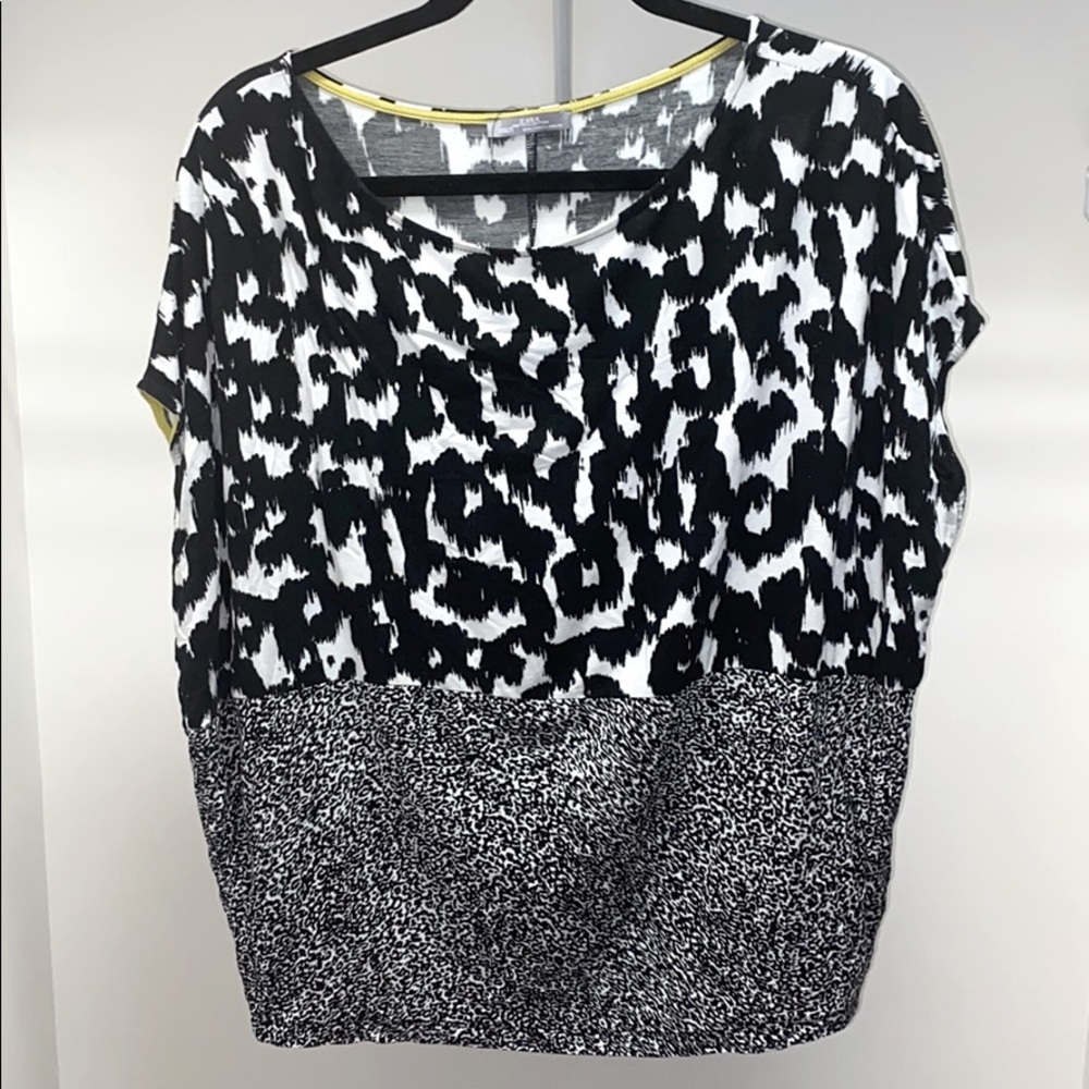L black and white Zara top